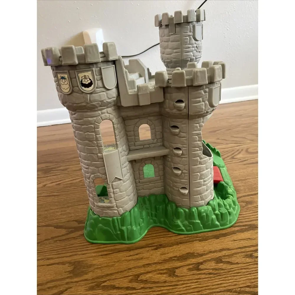 Vintage Fisher Price Great Adventures Medieval Castle Only 1994 7110 Incomplete